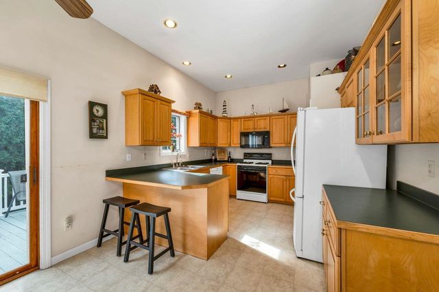 1 Old Salt Drive, Seabrook, NH 03874