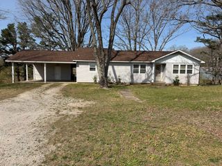 9931 State Route 17, West Plains, MO 65775