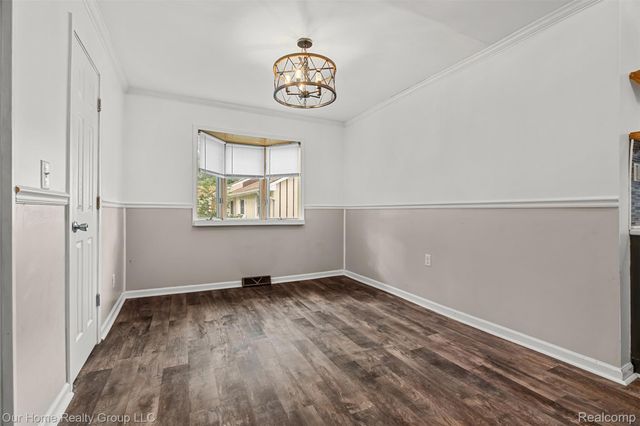 35520 Ronald Street, Romulus, MI 48174
