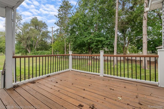 35520 Ronald Street, Romulus, MI 48174