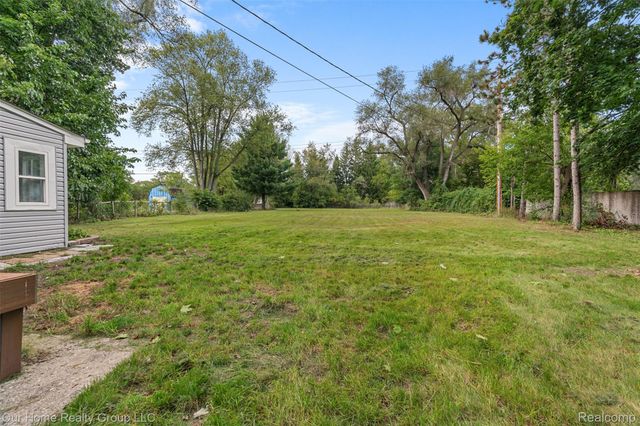 35520 Ronald Street, Romulus, MI 48174
