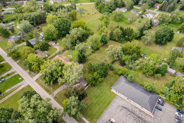 35520 Ronald Street, Romulus, MI 48174