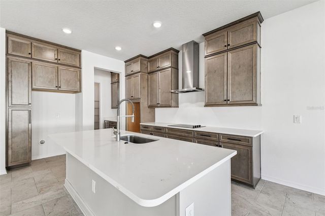 3113 W NASSAU STREET, Tampa, FL 33607