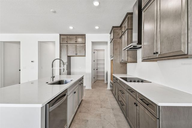 3113 W NASSAU STREET, Tampa, FL 33607