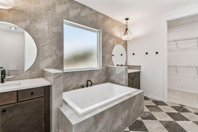 3113 W NASSAU STREET, Tampa, FL 33607