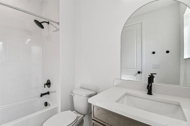 3113 W NASSAU STREET, Tampa, FL 33607