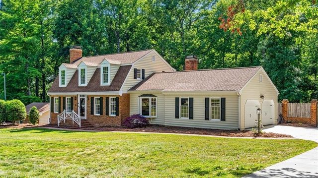 1412 Trailwood Lane, Kernersville, NC 27284