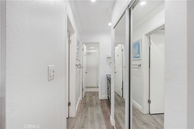 5257 Radford Avenue 208, Valley Village, CA 91607