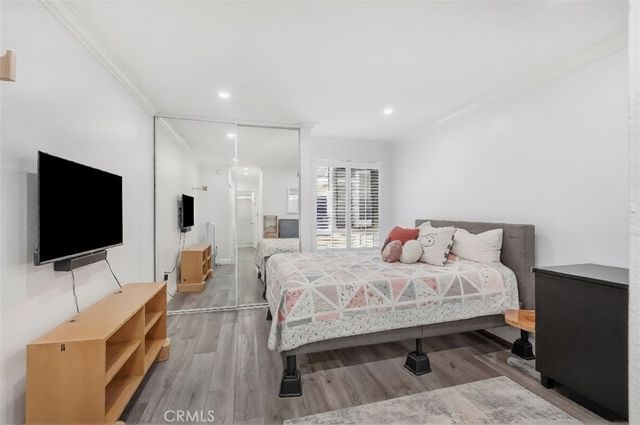5257 Radford Avenue 208, Valley Village, CA 91607