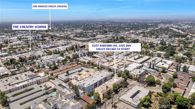 5257 Radford Avenue 208, Valley Village, CA 91607