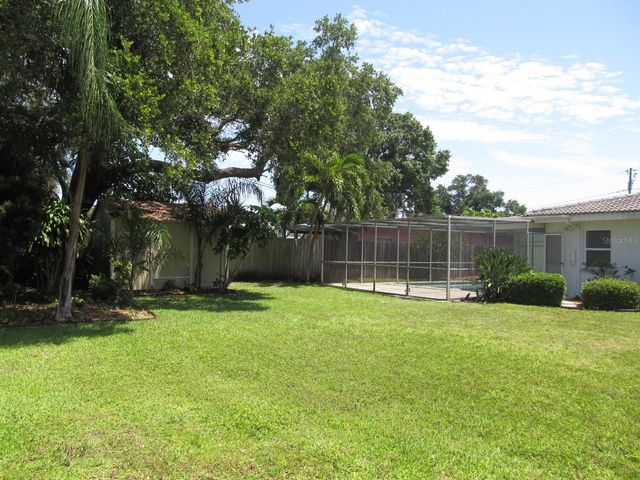 3900 12TH STREET NE, St Petersburg, FL 33703