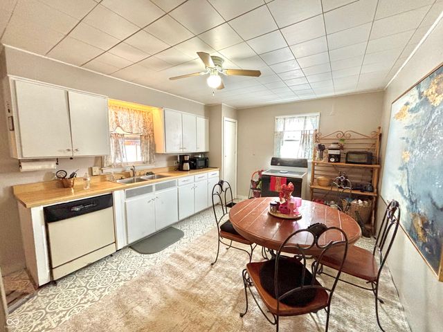 711 Central Avenue, Batesville, IN 47006