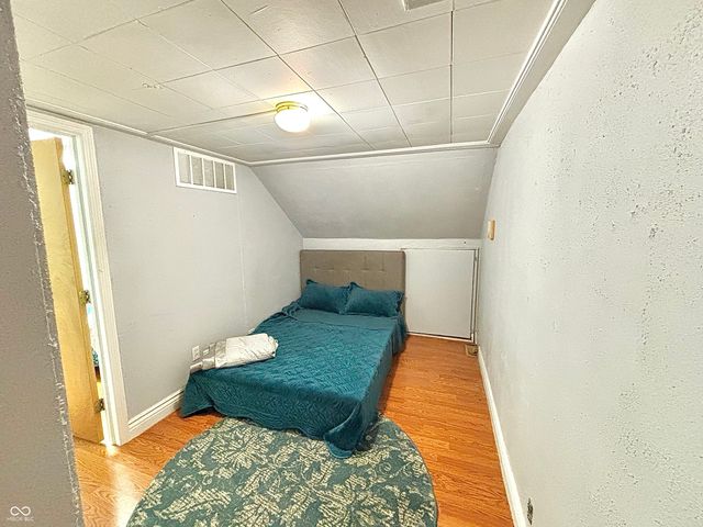 711 Central Avenue, Batesville, IN 47006