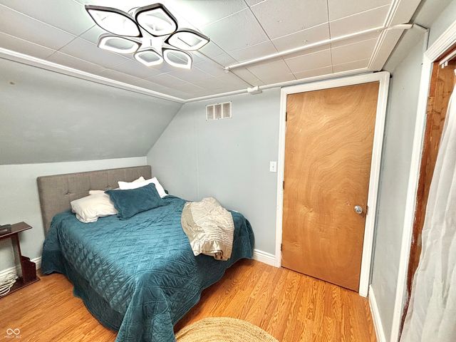 711 Central Avenue, Batesville, IN 47006