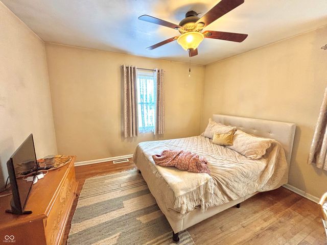 711 Central Avenue, Batesville, IN 47006