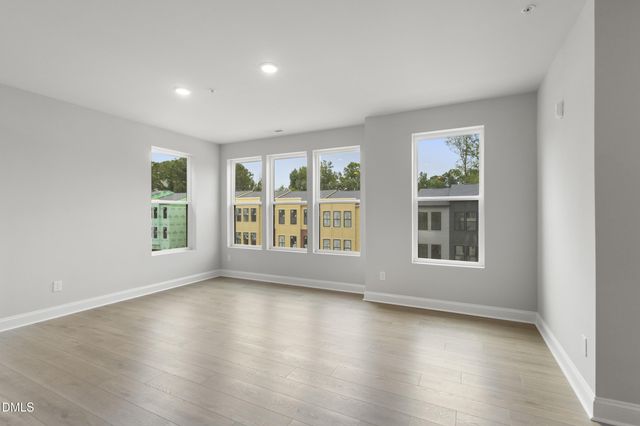 10553 Pleasant Branch Drive 201, Raleigh, NC 27614