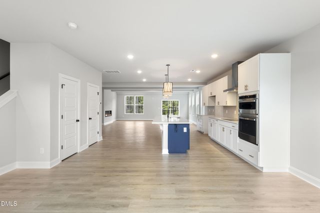 10553 Pleasant Branch Drive 201, Raleigh, NC 27614