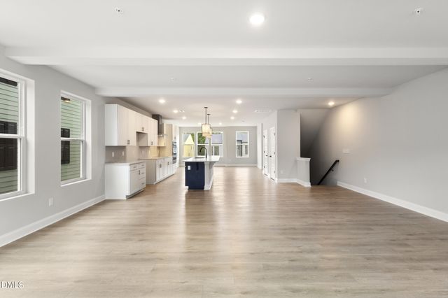 10553 Pleasant Branch Drive 201, Raleigh, NC 27614