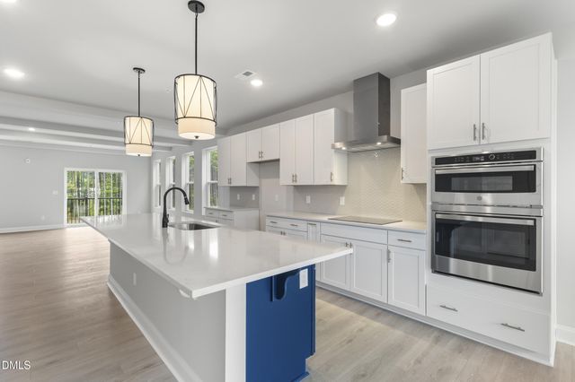 10553 Pleasant Branch Drive 201, Raleigh, NC 27614