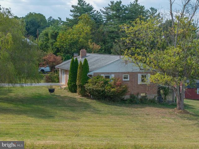 1825 SHEEPFORD RD, Mechanicsburg, PA 17055