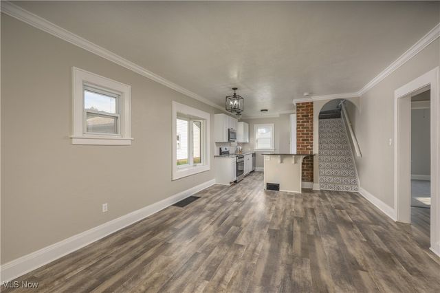 146 Cayuga Avenue NW, Canton, OH 44708