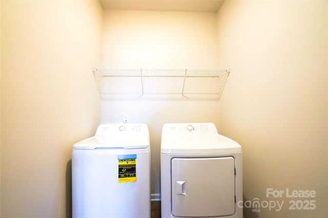 1403 Caracara Court, Belmont, NC 28012