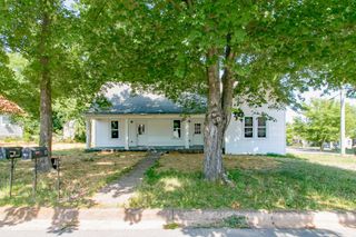 143 Emory St Apt C, Clarksville, TN 37040
