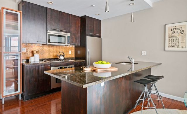 35 Fay St 215, Boston, MA 02118