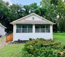 1109 HARRISON Street, Alton, IL 62002