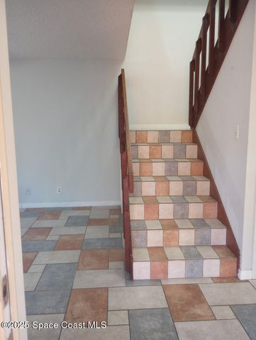 2917 Kaileen Circle NE, Palm Bay, FL 32905