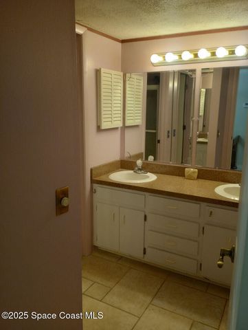 2917 Kaileen Circle NE, Palm Bay, FL 32905