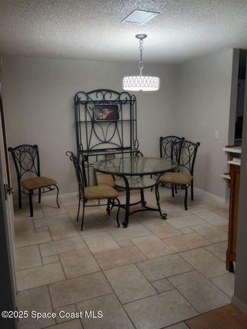 2917 Kaileen Circle NE, Palm Bay, FL 32905