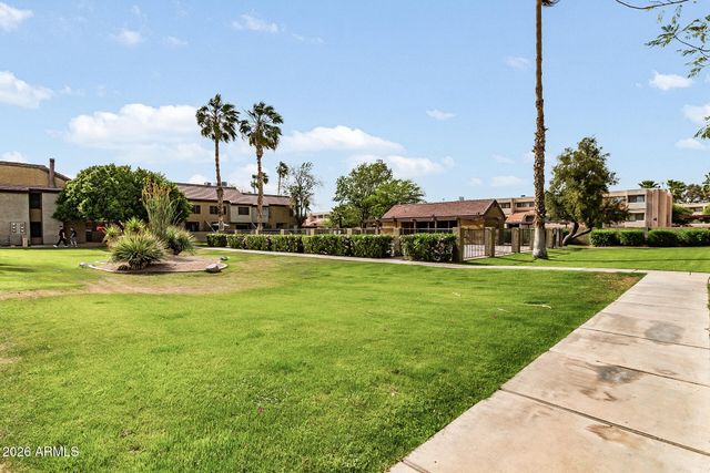 2121 S PENNINGTON -- 8, Mesa, AZ 85202