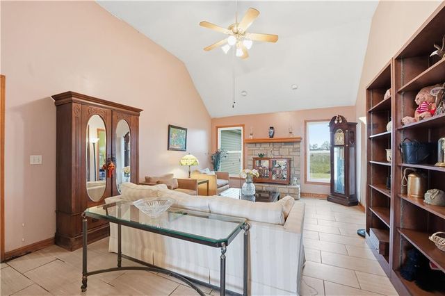 4185 Stafford Road, Wellsville, KS 66092