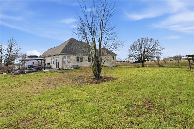 4185 Stafford Road, Wellsville, KS 66092