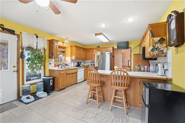 4185 Stafford Road, Wellsville, KS 66092