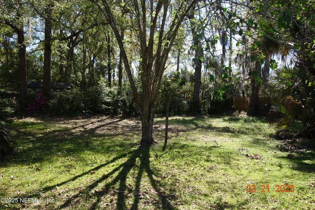 2112 BETA Court, Orange Park, FL 32073