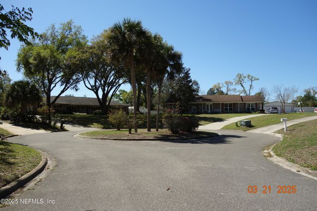 2112 BETA Court, Orange Park, FL 32073
