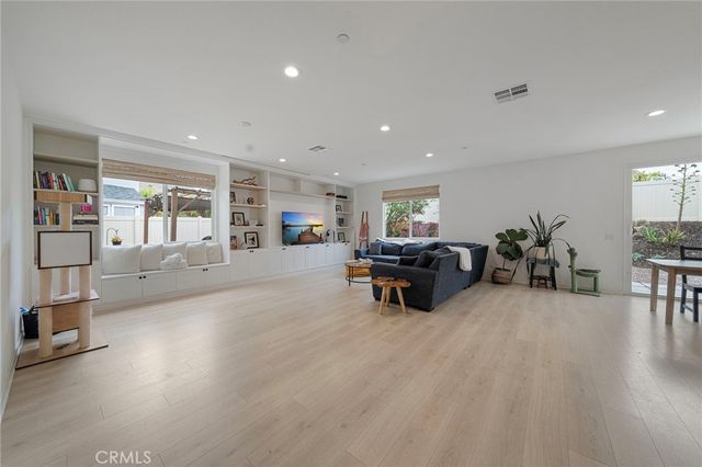 31467 Mosaic Court, Winchester, CA 92596