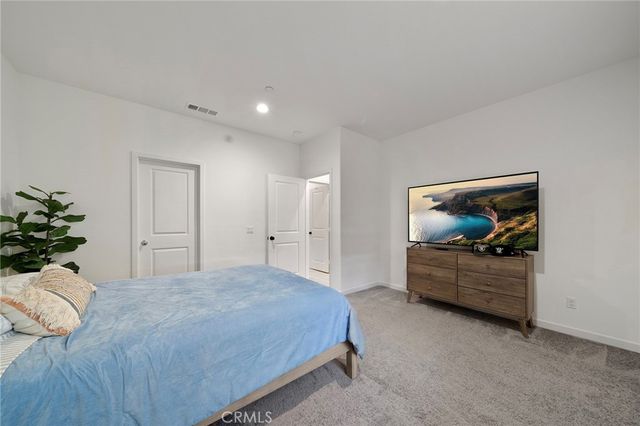 31467 Mosaic Court, Winchester, CA 92596