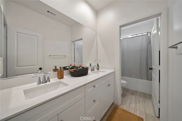 31467 Mosaic Court, Winchester, CA 92596