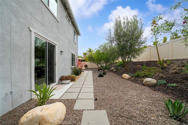 31467 Mosaic Court, Winchester, CA 92596