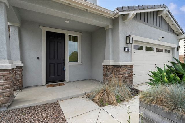 31467 Mosaic Court, Winchester, CA 92596