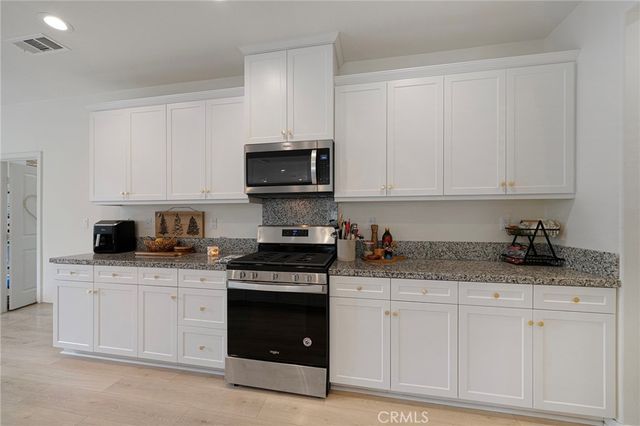 31467 Mosaic Court, Winchester, CA 92596