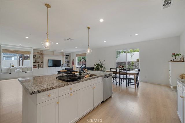 31467 Mosaic Court, Winchester, CA 92596