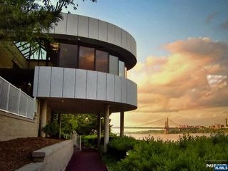 1055 River Road PH 04, Edgewater, NJ 07020