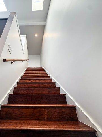 7450 Holly Hill Drive 103, Dallas, TX 75231