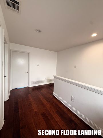 7450 Holly Hill Drive 103, Dallas, TX 75231