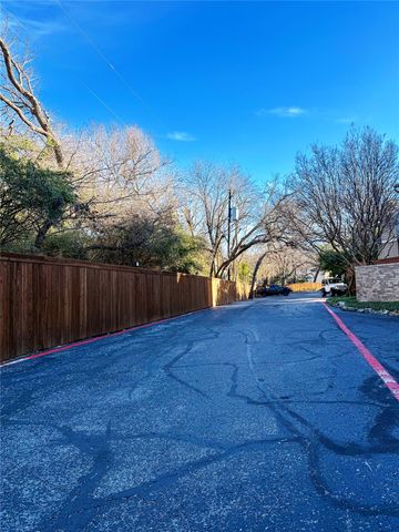 7450 Holly Hill Drive 103, Dallas, TX 75231