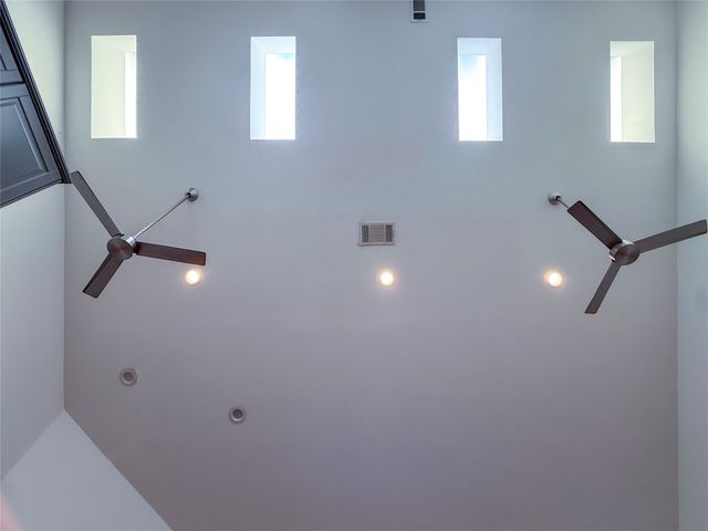 7450 Holly Hill Drive 103, Dallas, TX 75231